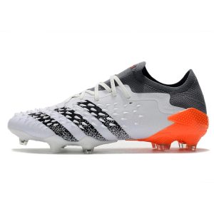 Chuteira Campo ADIDAS Predator Freak.1 Low FG White Spark
