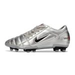 Chuteira Campo Nike Total 90 III FG